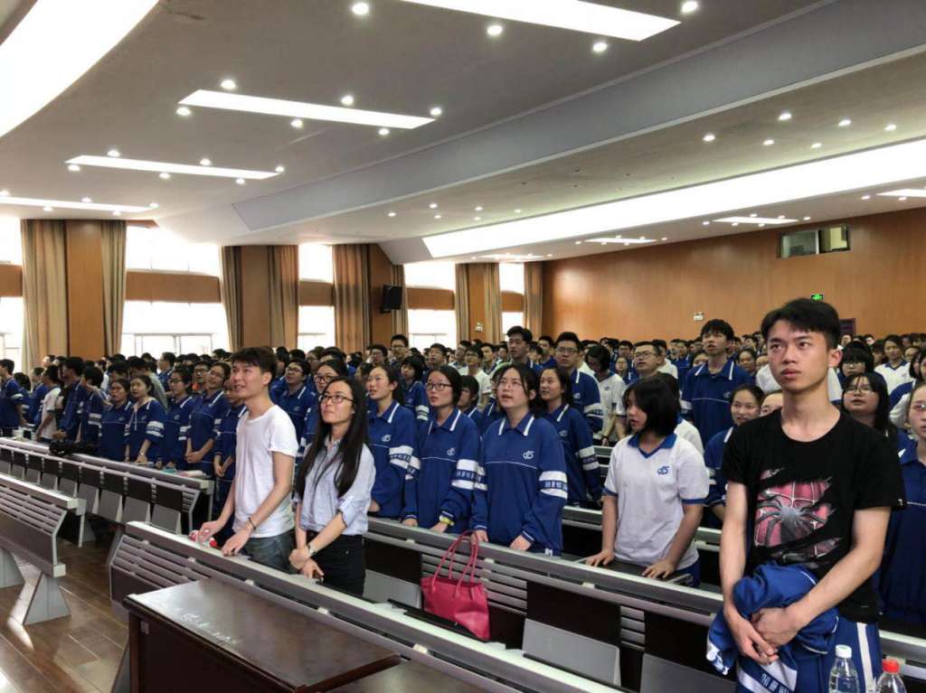 258FF2F42DCE2DCF8F87E13A686B3ED3